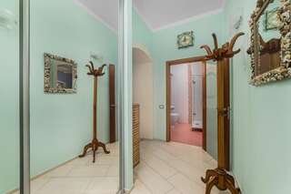 Апартаменты Deribasivska Vip 4-room Apartment Одесса Апартаменты с 3 спальнями-21